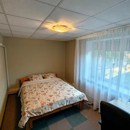 Parkside Family Apartman Kuressaare